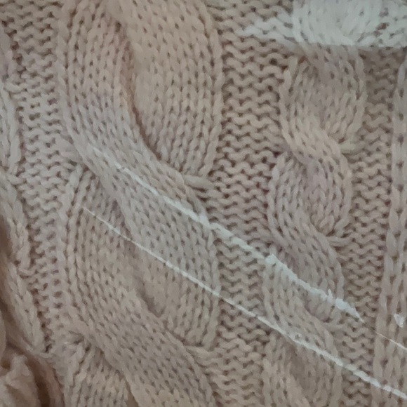 Michael Kors Pink Cable Knit Hat and Scarf Set - Picture 4 of 5